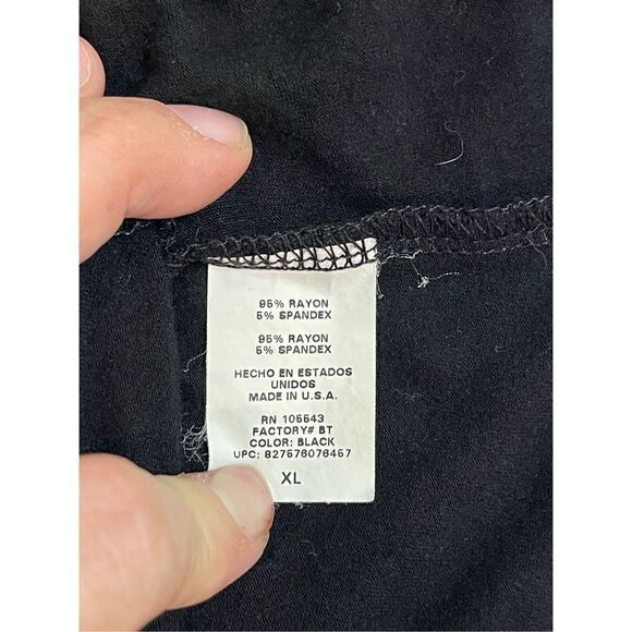 Daisy Fuentes women’s XL asymmetrical black swing skirt - Picture 7 of 7